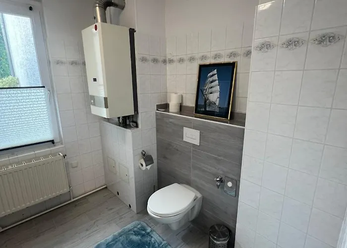 Hennig Kaiserstrasse 24 * Heringsdorf (Usedom)